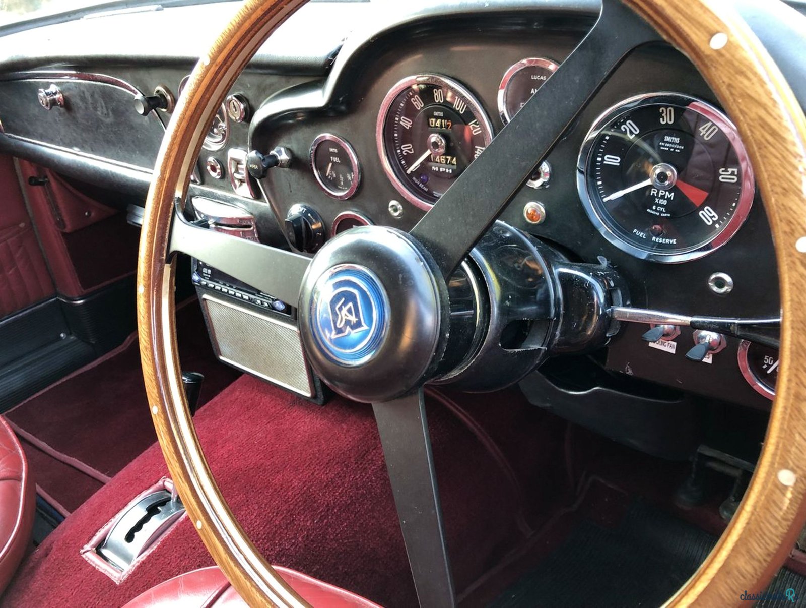 1964' Aston Martin DB5 photo #4