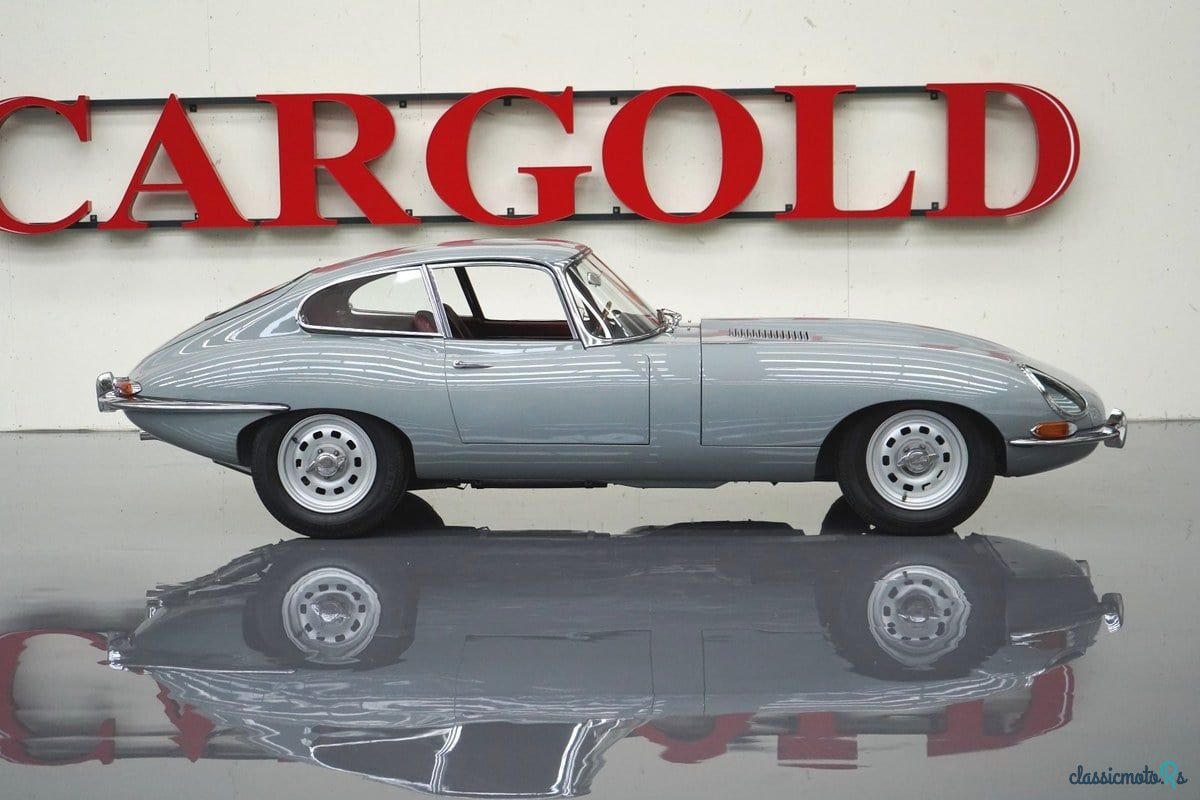 1963' Jaguar E-Type photo #5