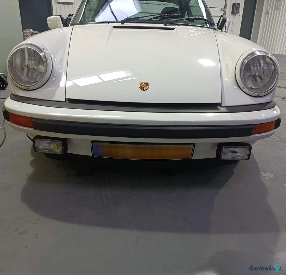 1977' Porsche 911 photo #2