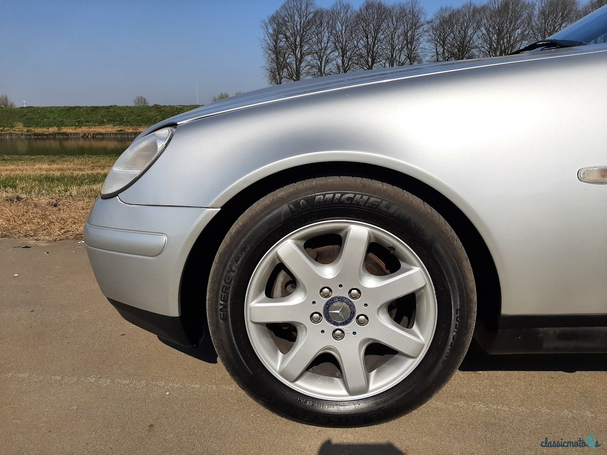 1993' Mercedes-Benz 200 SLK photo #2