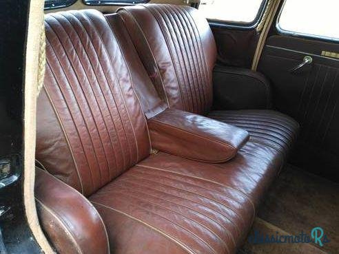 1948' Vauxhall 14 J photo #1