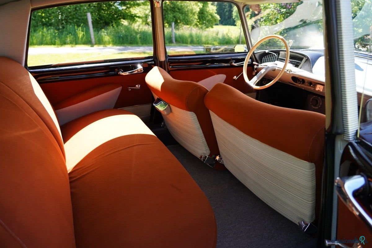 1957' Citroen DS photo #5
