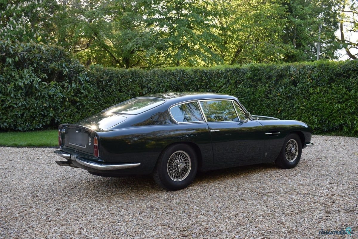 1967' Aston Martin DB6 photo #4
