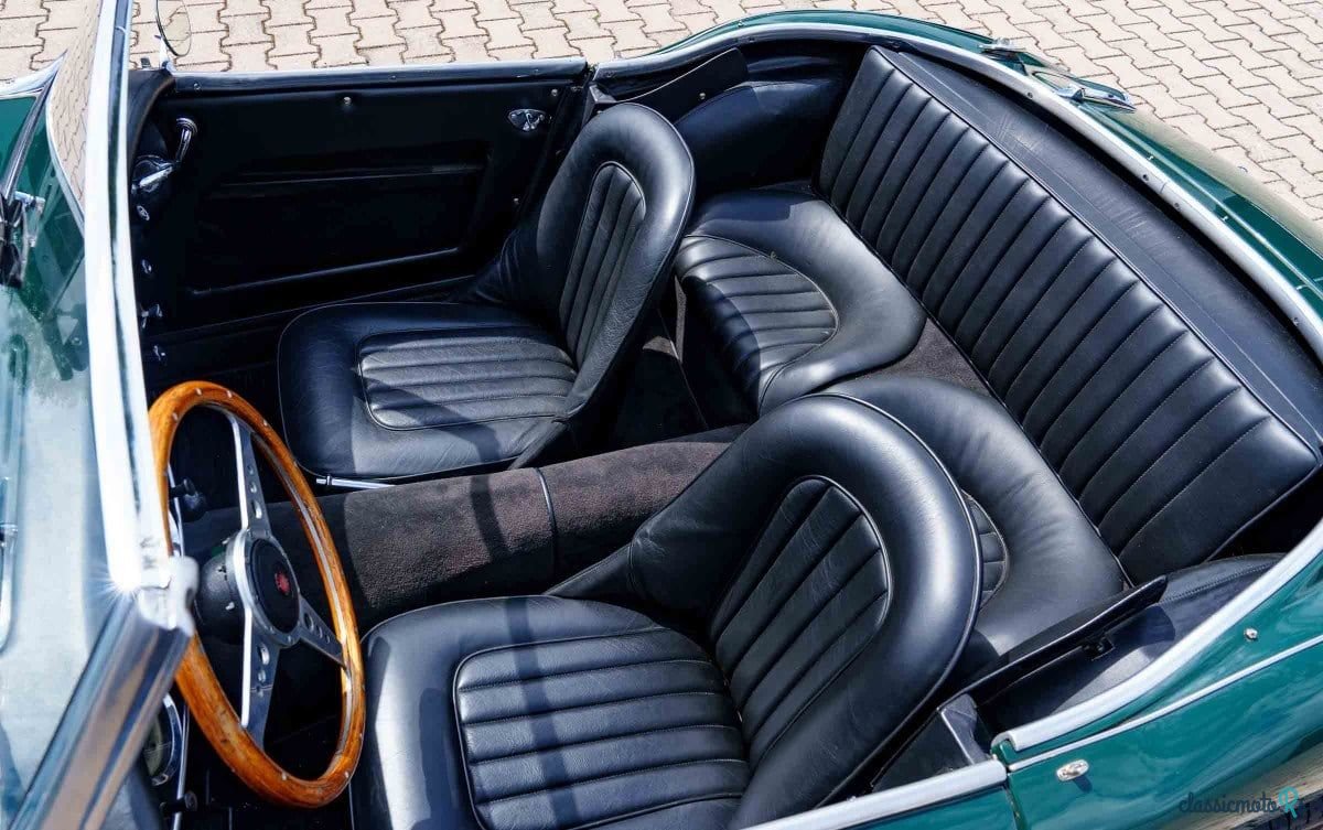 1958' Austin-Healey 100-6 photo #5