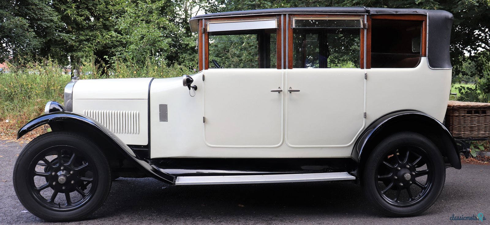 1928' Austin 16/6 Landaulette photo #2