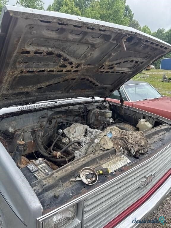 1984' Chevrolet C/K Truck photo #6