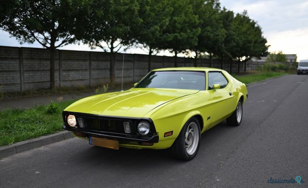 1972' Ford Mustang Mach-E photo #1