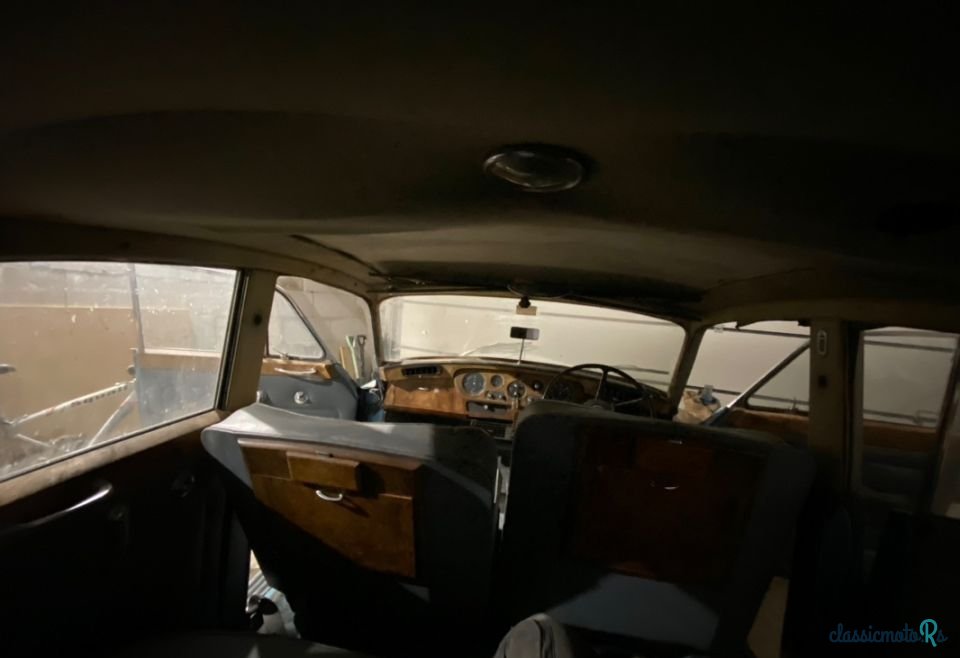 1967' Bentley photo #5