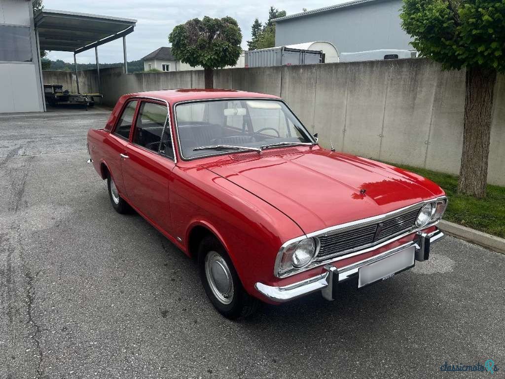 1968' Ford Cortina MkII photo #3