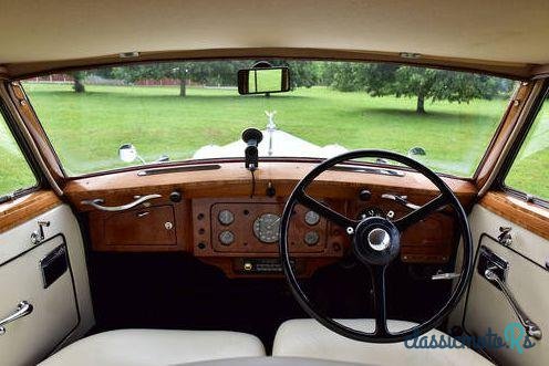 1949' Rolls-Royce Silver Wraith photo #3