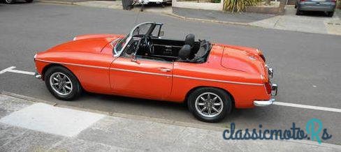 1972' MG Roadster photo #1