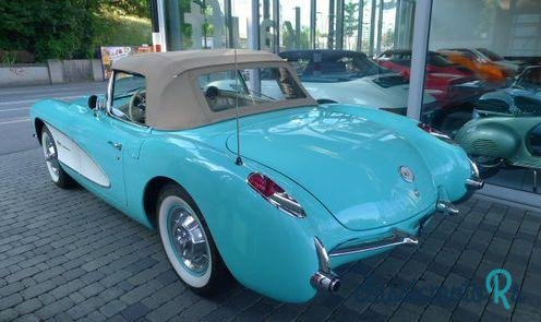 1957' Chevrolet Corvette C1 photo #2