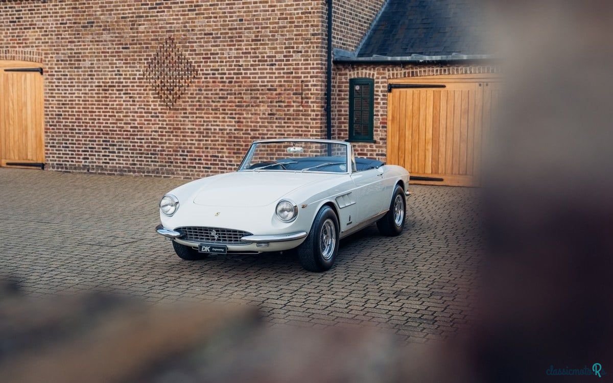 1966' Ferrari 330 photo #1