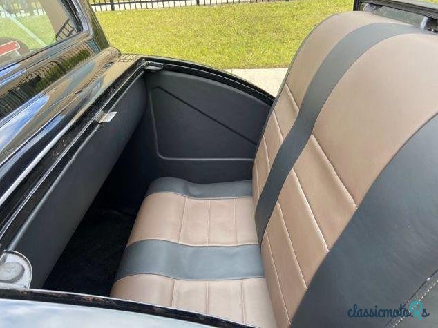 1933' Ford Model 40 photo #2