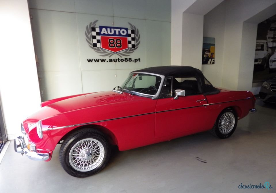 1974' MG MGB photo #1