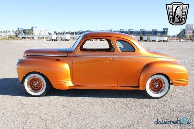 1941' Plymouth Special Deluxe photo #3