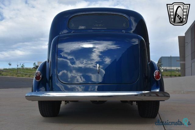 1936' Chevrolet Master Deluxe photo #5