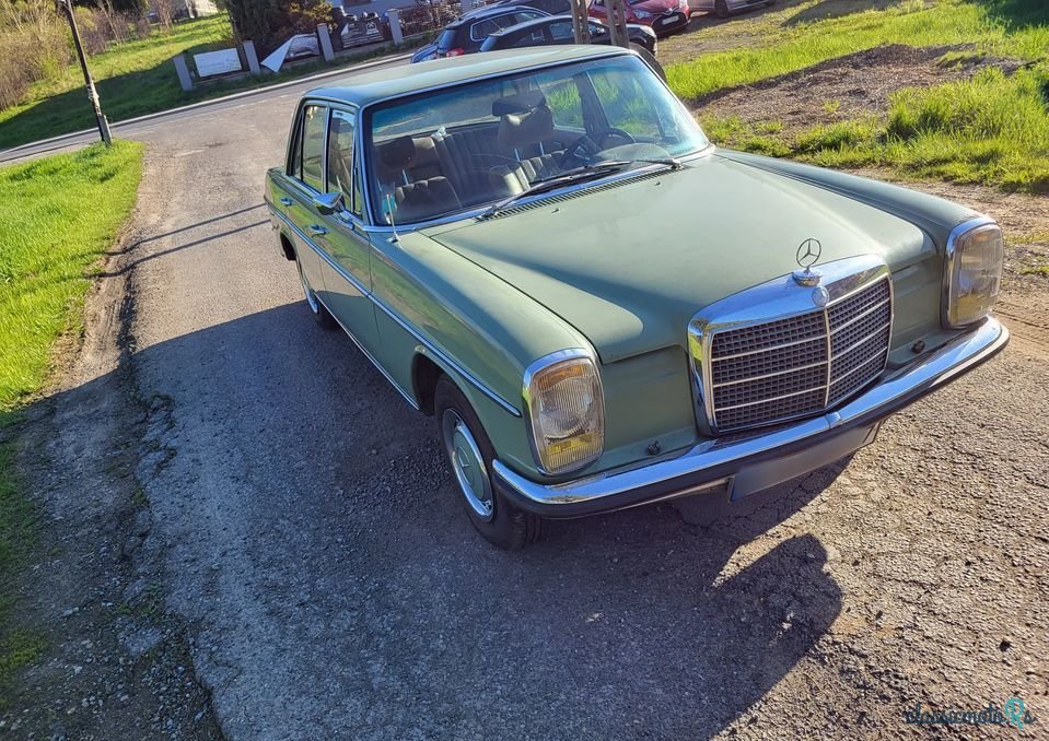 1973' Mercedes-Benz W114 photo #5