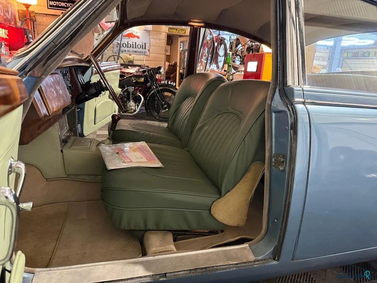 1963' Jaguar Mark II photo #5