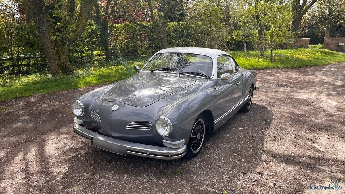 1974' Volkswagen Karmann Ghia photo #4