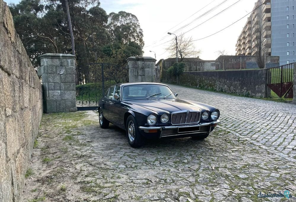 1974' Jaguar XJ 6 4.2 photo #6