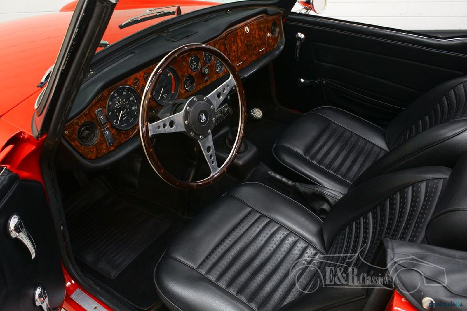 1970' Triumph TR6 photo #2