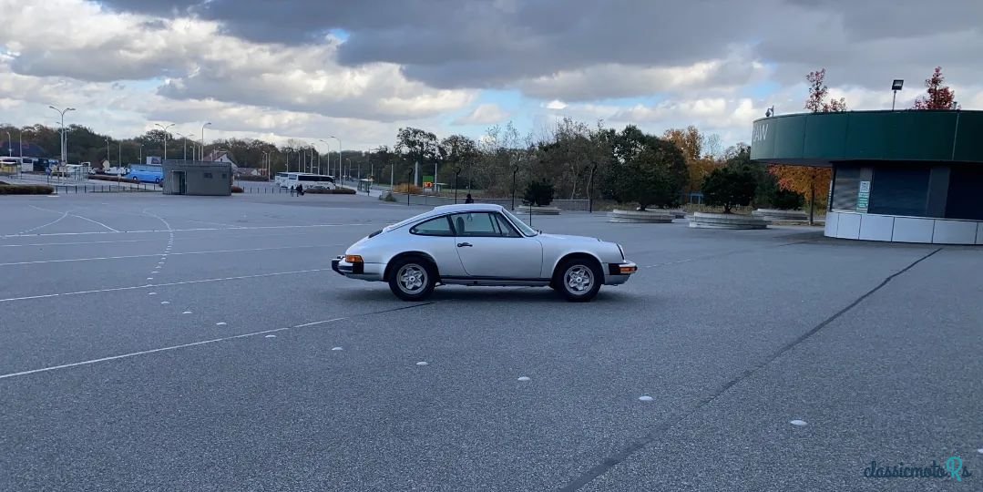 1975' Porsche 911 photo #5