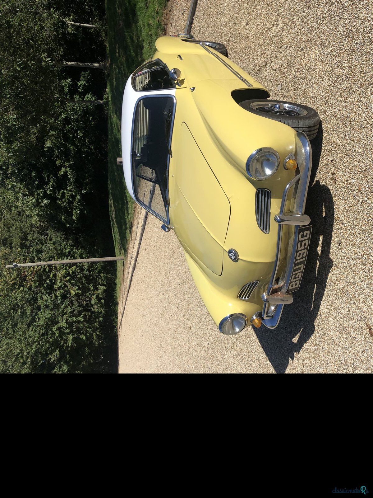 1969' Volkswagen Karmann Ghia photo #2