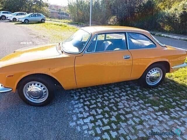 1968' Alfa Romeo GT photo #5