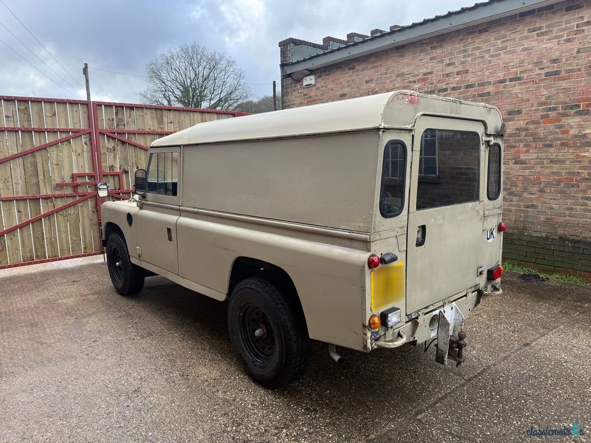 1972' Land Rover Series III photo #4