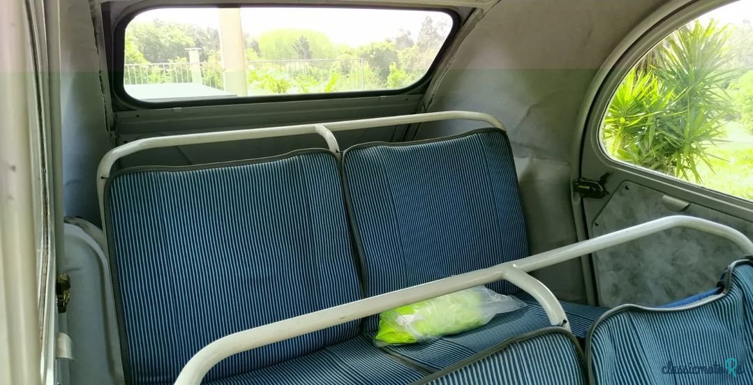 1958' Citroen 2CV photo #5