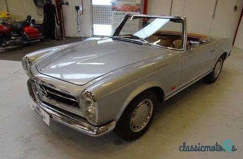 1968' Mercedes-Benz 280 Sl Pagode photo #4