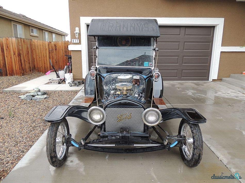 1915' Ford Model T photo #6