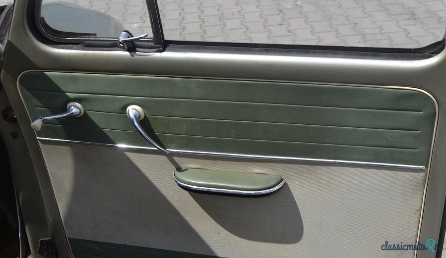 1958' Volkswagen Garbus photo #3