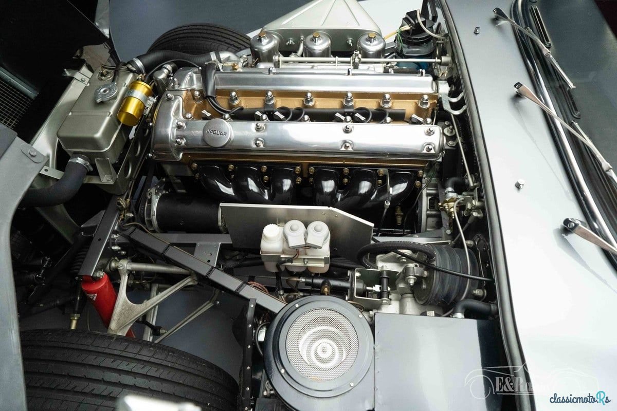 1964' Jaguar E-Type photo #3