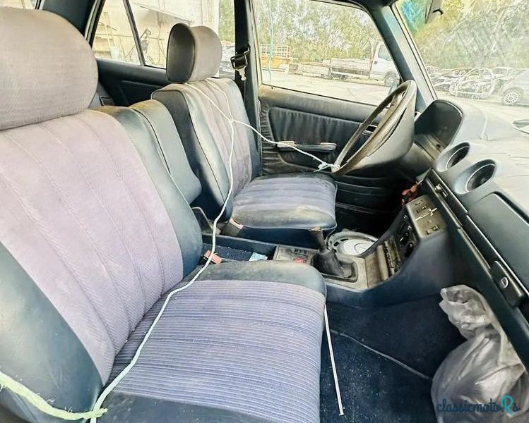 1981' Mercedes-Benz 240 photo #5