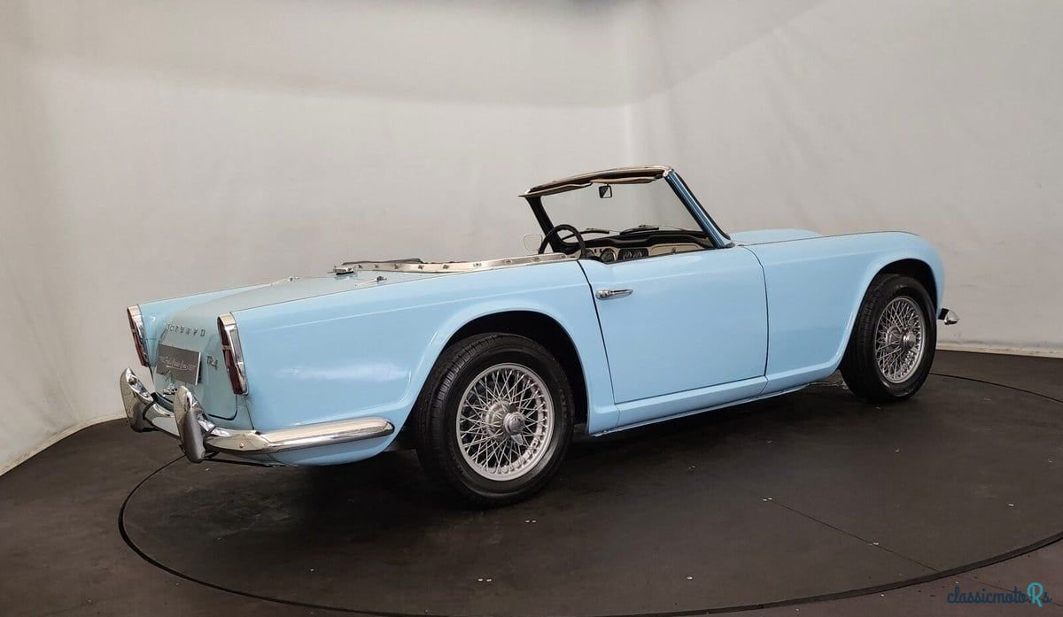 1962' Triumph TR4 photo #4