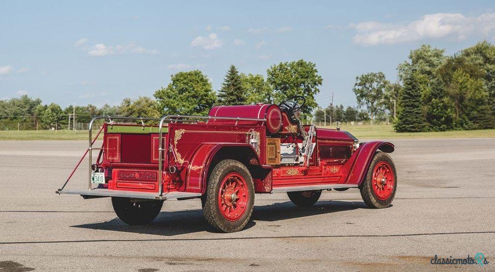 1923' American LaFrance Type 12 Squad Truck photo #1