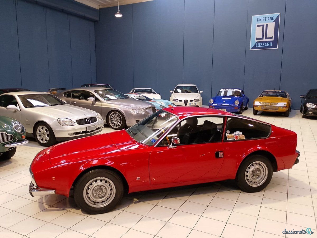 1973' Alfa Romeo GT photo #2