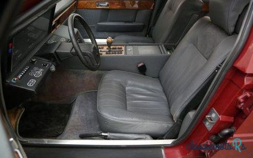 1985' Aston Martin Lagonda photo #2