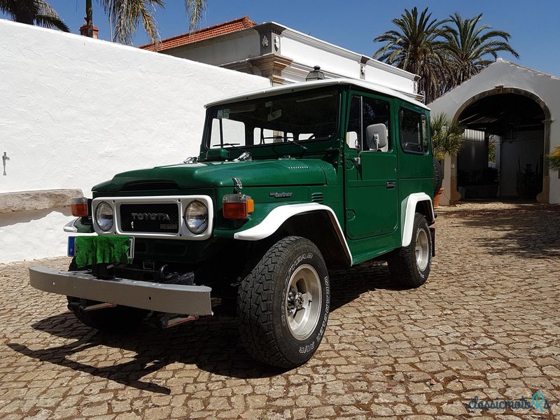 1981' Toyota Land Cruiser photo #1