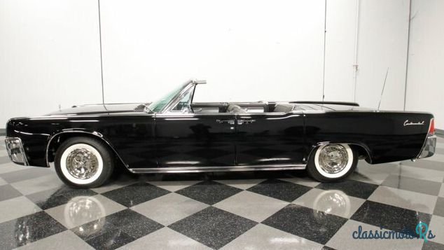 1961' Lincoln Continental photo #2