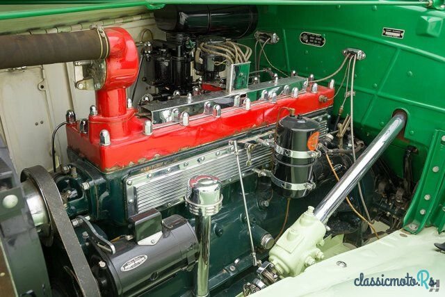 1932' Chrysler Imperial photo #6