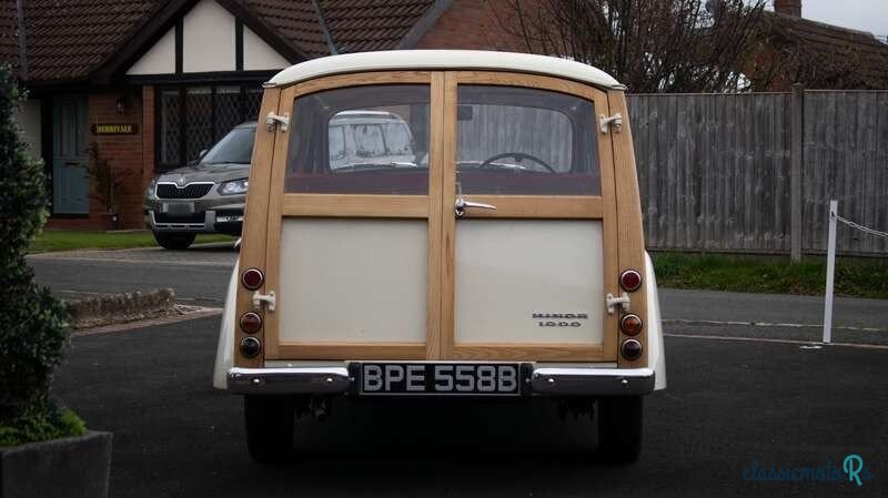 1964' Morris Traveller photo #4