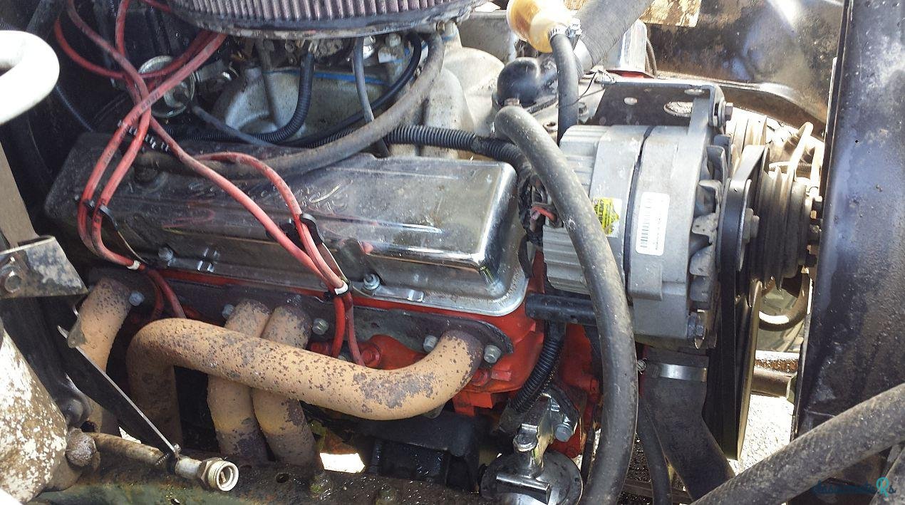 1985' Chevrolet Silverado photo #2