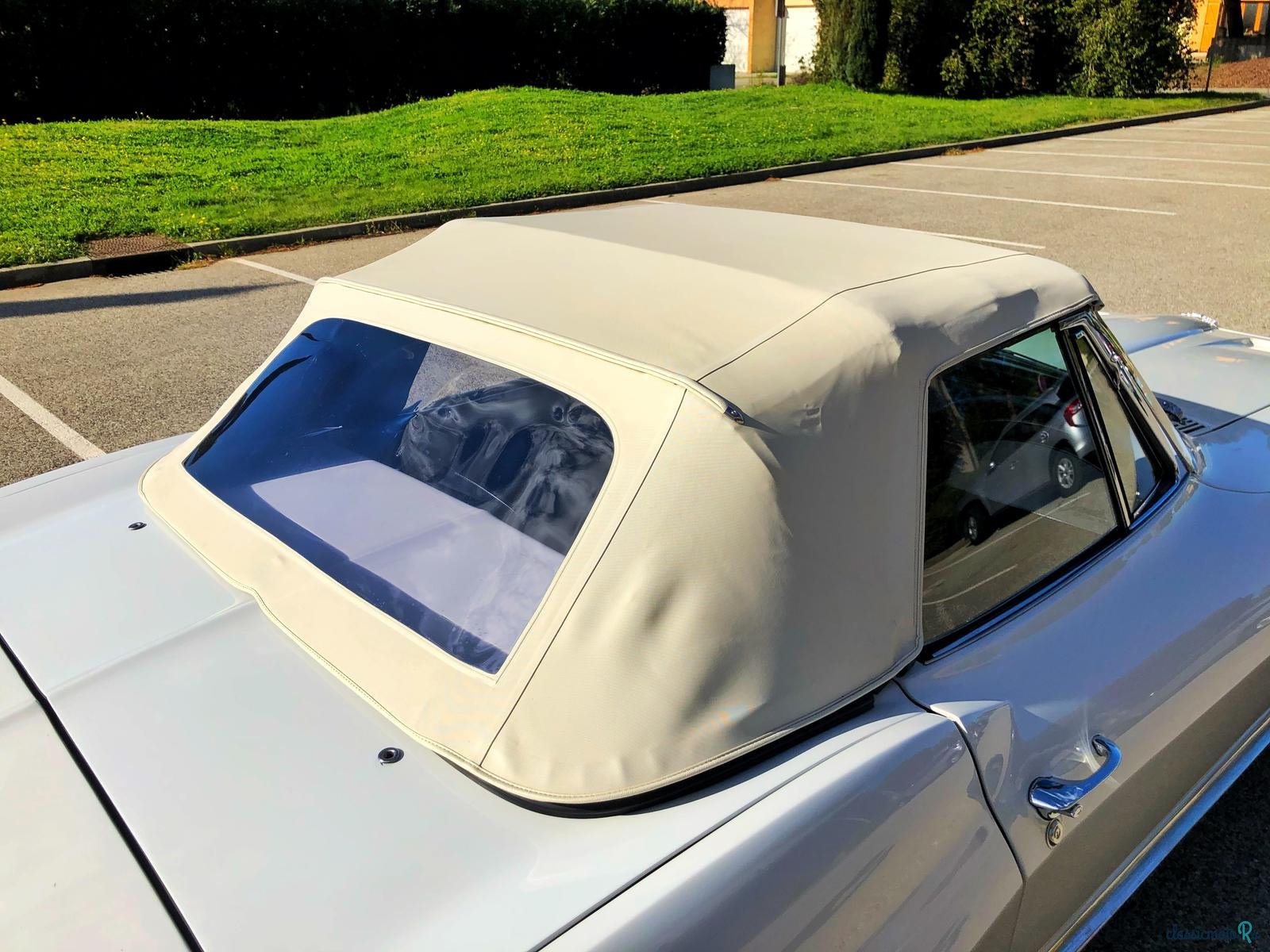 1964' Chevrolet Corvette Stingray photo #3