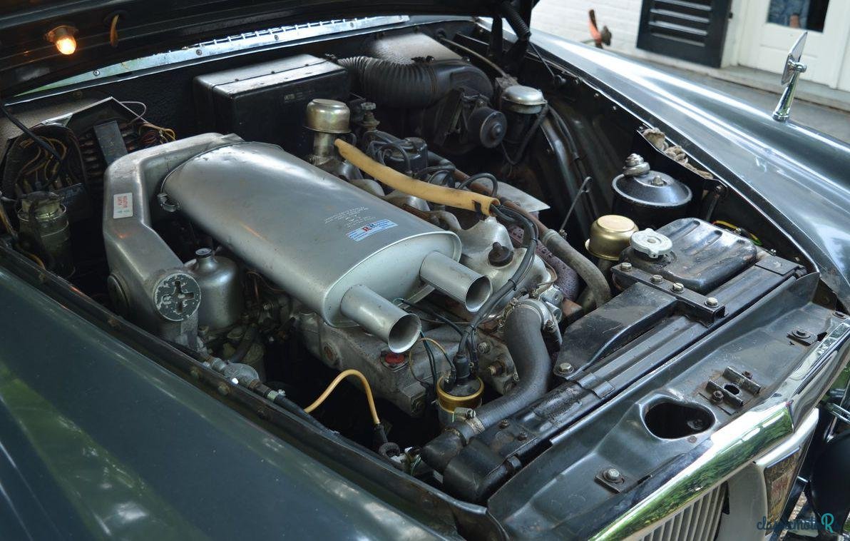 1967' Rover P5 Coupe photo #4