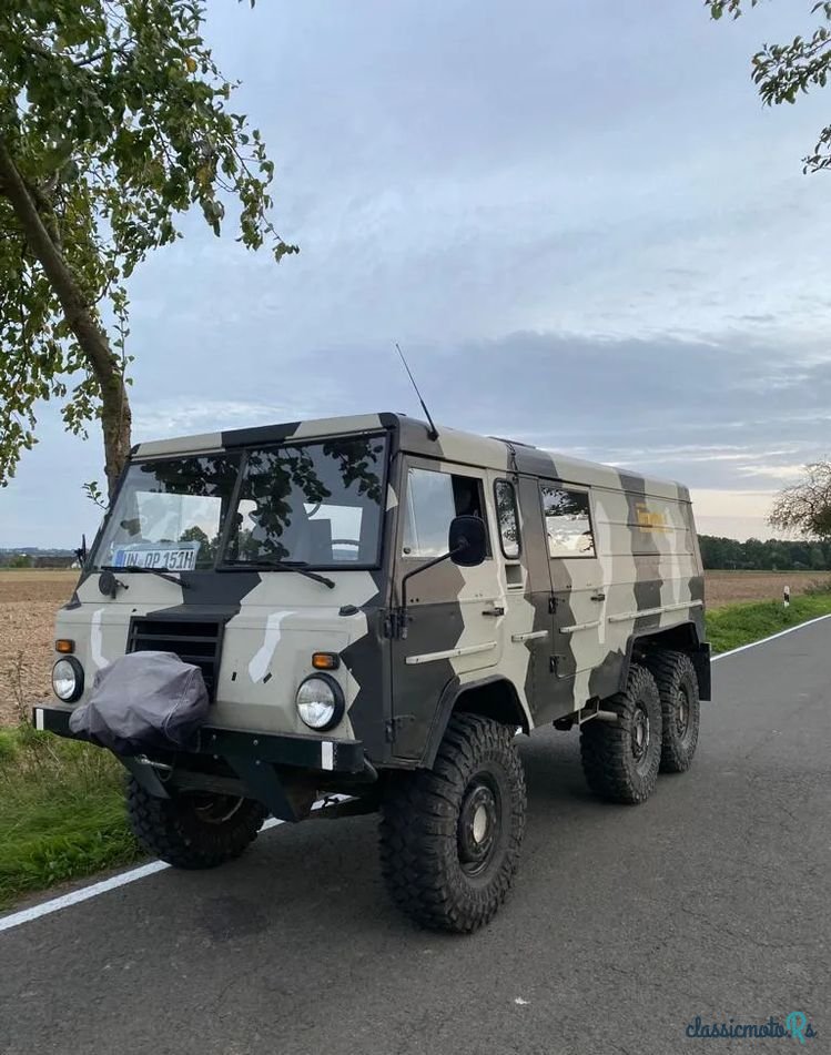 1976' Volvo photo #1