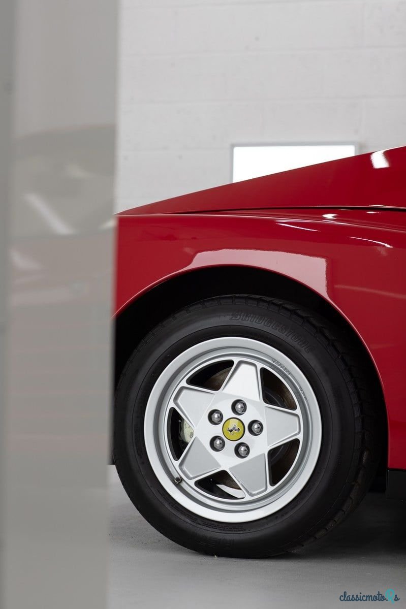 1990' Ferrari Testarossa photo #4