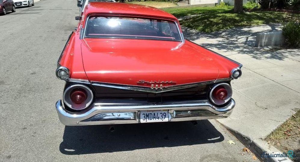 1959' Ford Fairlane photo #3